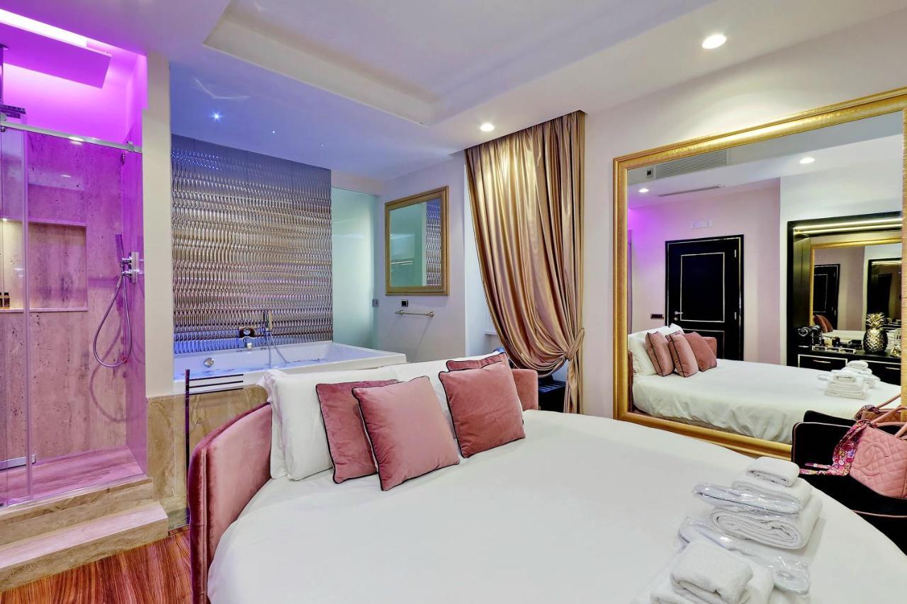 Spanish Hills Collection Luxury Suites & Jacuzzi Rom Exterior foto