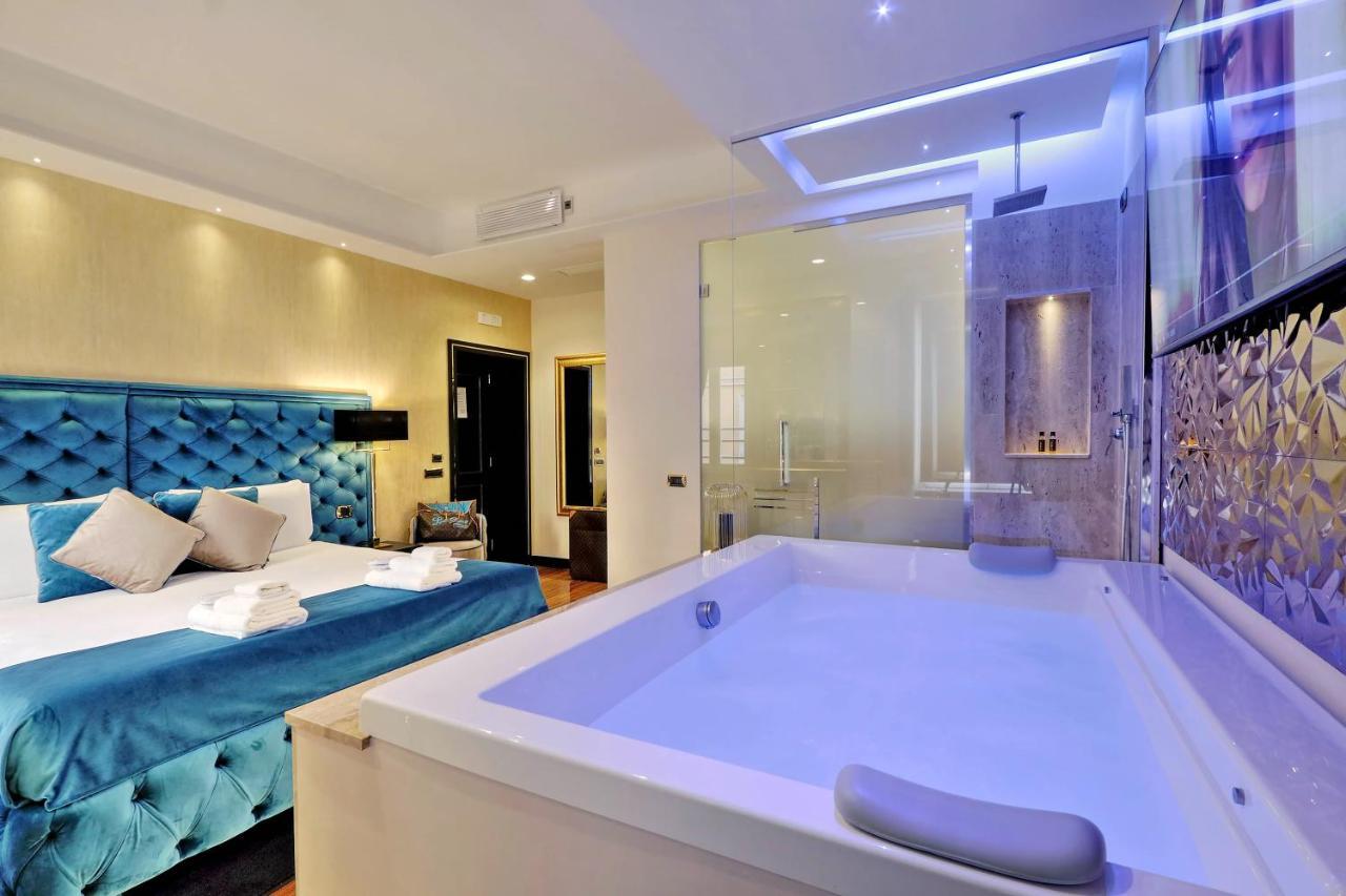 Spanish Hills Collection Luxury Suites & Jacuzzi Rom Exterior foto